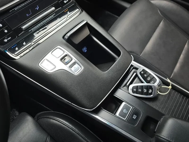 Hyundai Grandeur  3.0 Lpi High-End Model | Mobile.bg � ����������� 9