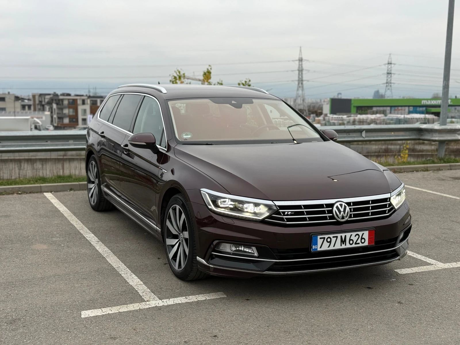 VW Passat R line, DSG, 4motion, Сервизна история, снимка 1