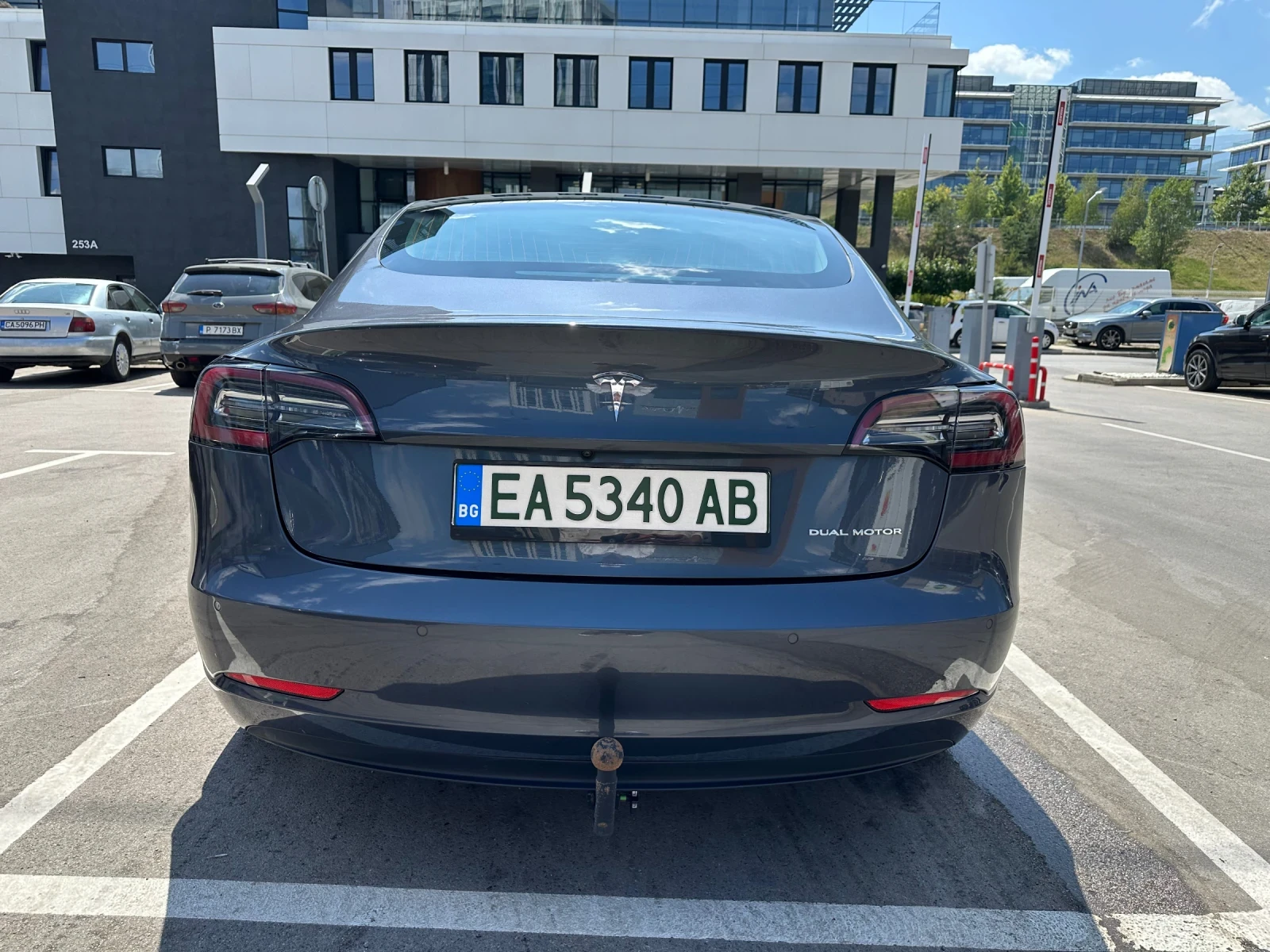 Tesla Model 3 Long Range, Dual motors.Гаранция на мотори и  - изображение 9