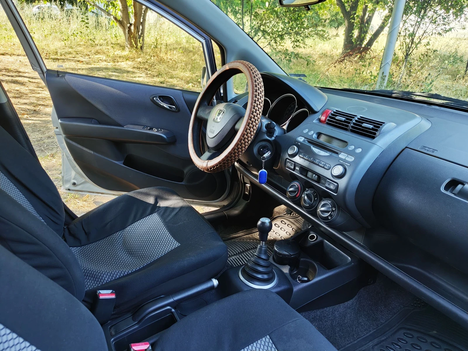 Honda Jazz  - изображение 8