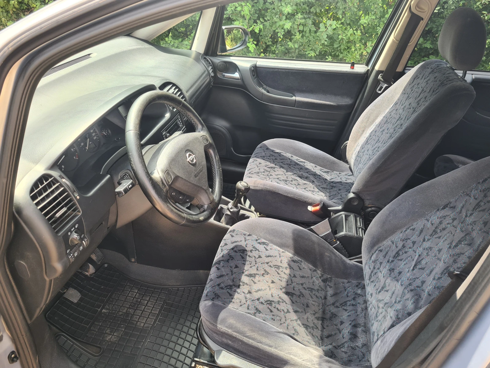Opel Zafira 1.6 МЕТАН, 7 МЕСТНА - изображение 5