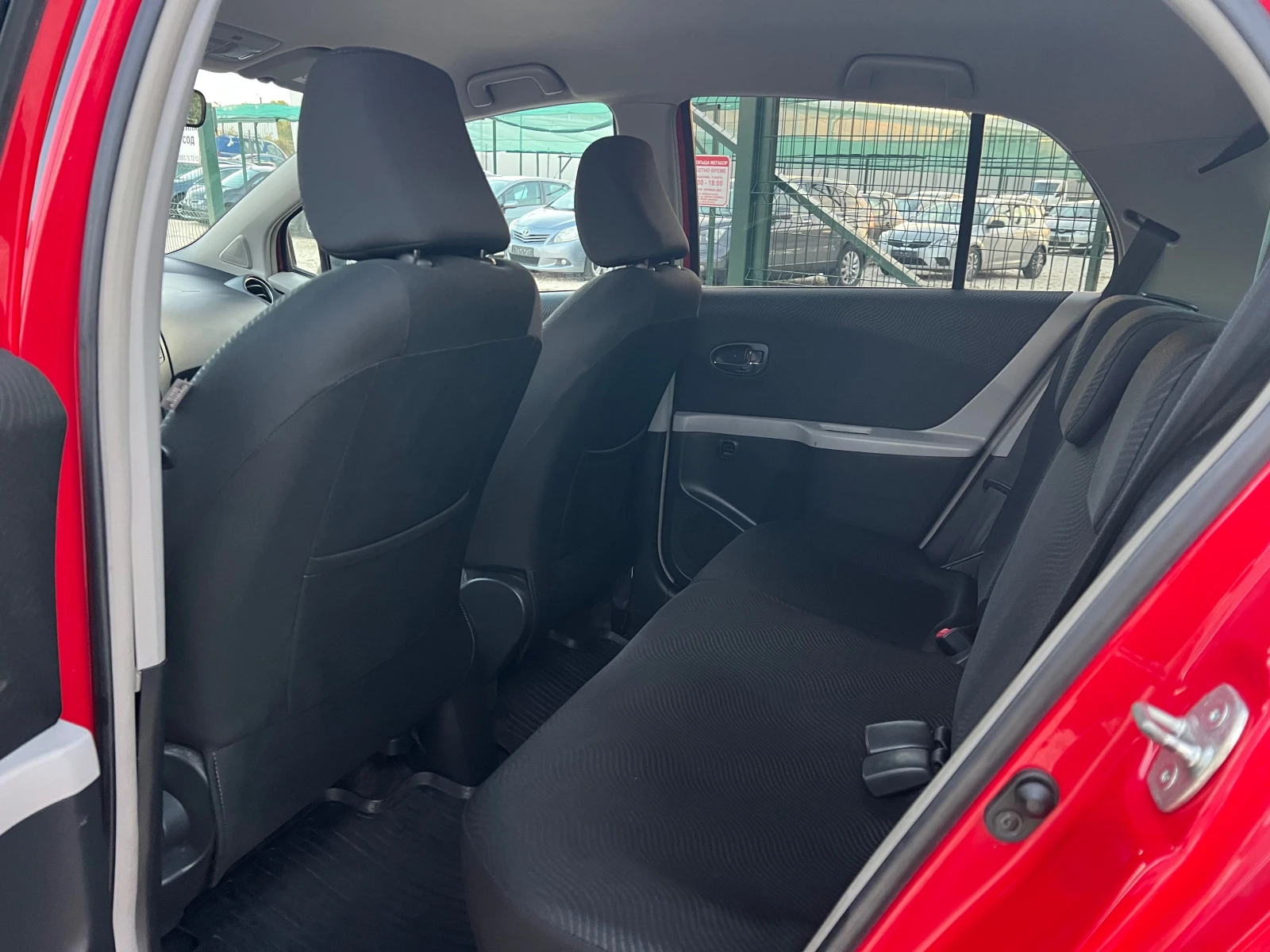 Toyota Yaris 1.4D4D-90p.s-Facelift-Kayless Go!!! | Mobile.bg   11