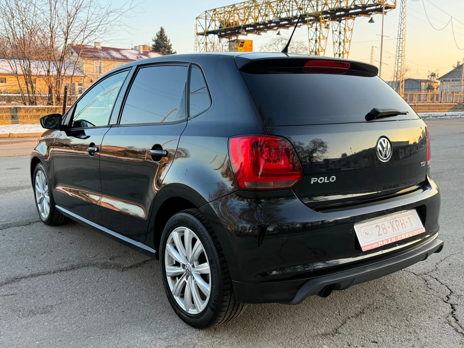 VW Polo 1.6TDI Highline - изображение 4