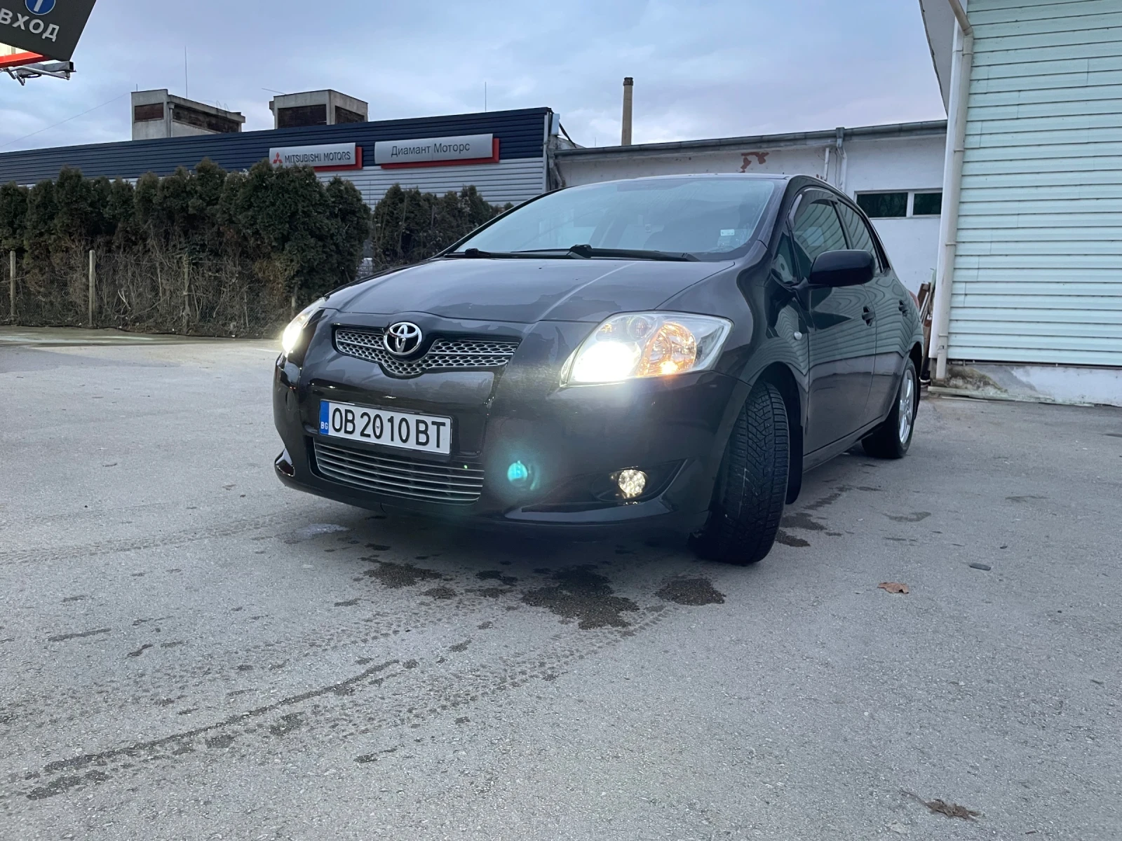 Toyota Auris 1.33 VVTI - изображение 7