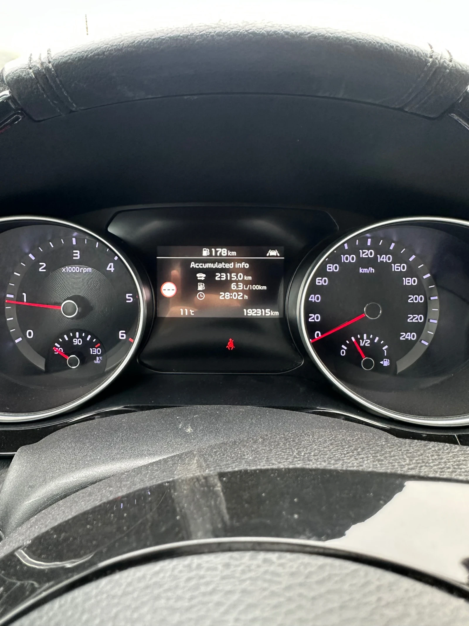 Kia Ceed, снимка 12 - Автомобили и джипове - 54069953