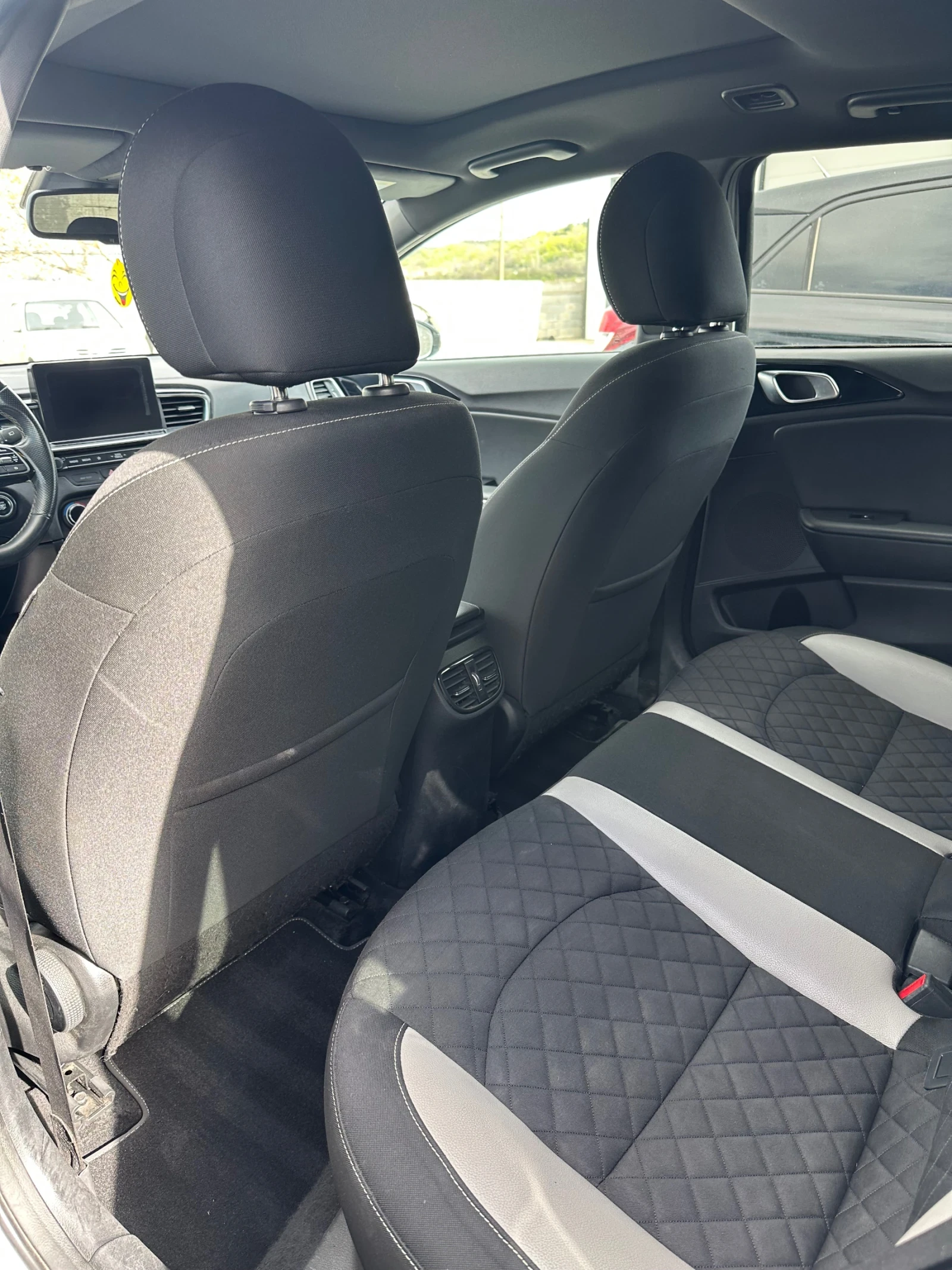 Kia Ceed, снимка 11 - Автомобили и джипове - 54069953