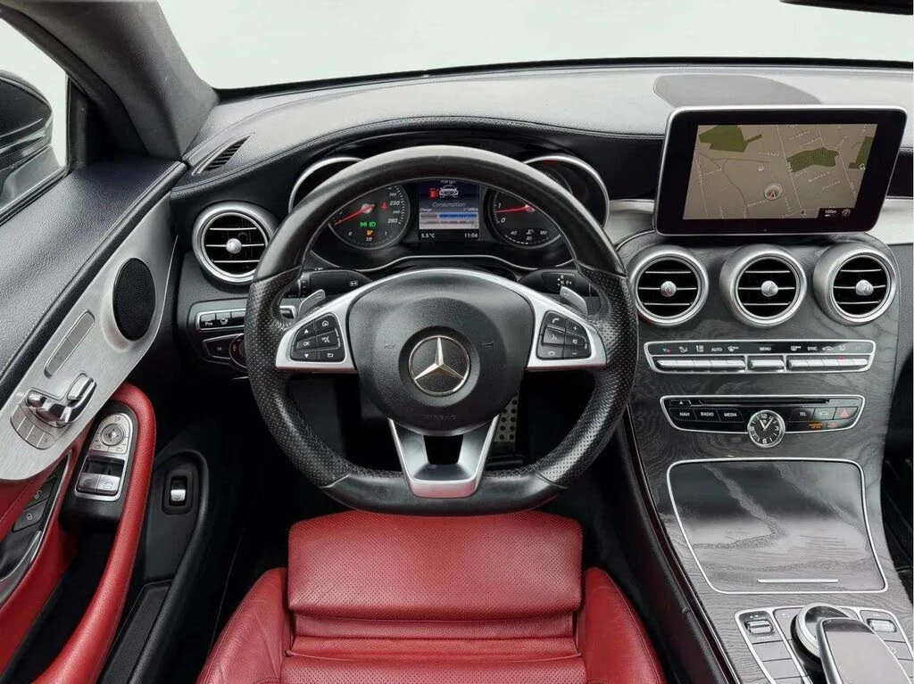 Mercedes-Benz C 300 COUPE* 4MATIC* AMG* ПОДГРЕВ* 360 КАМЕРИ* ПАНОРАМА, снимка 10 - Автомобили и джипове - 54224316