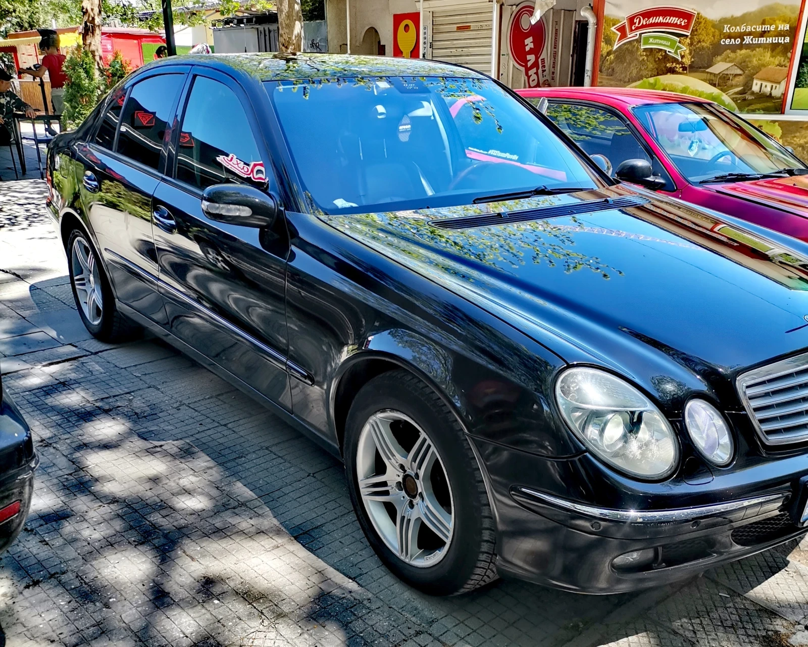 Mercedes-Benz E 280, снимка 3 - Автомобили и джипове - 54320655