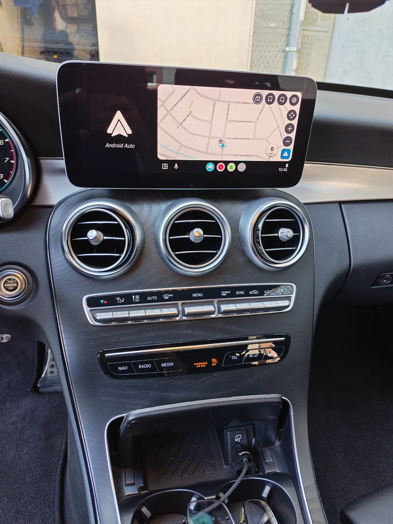 Mercedes-Benz C 220, снимка 9 - Автомобили и джипове - 54664688