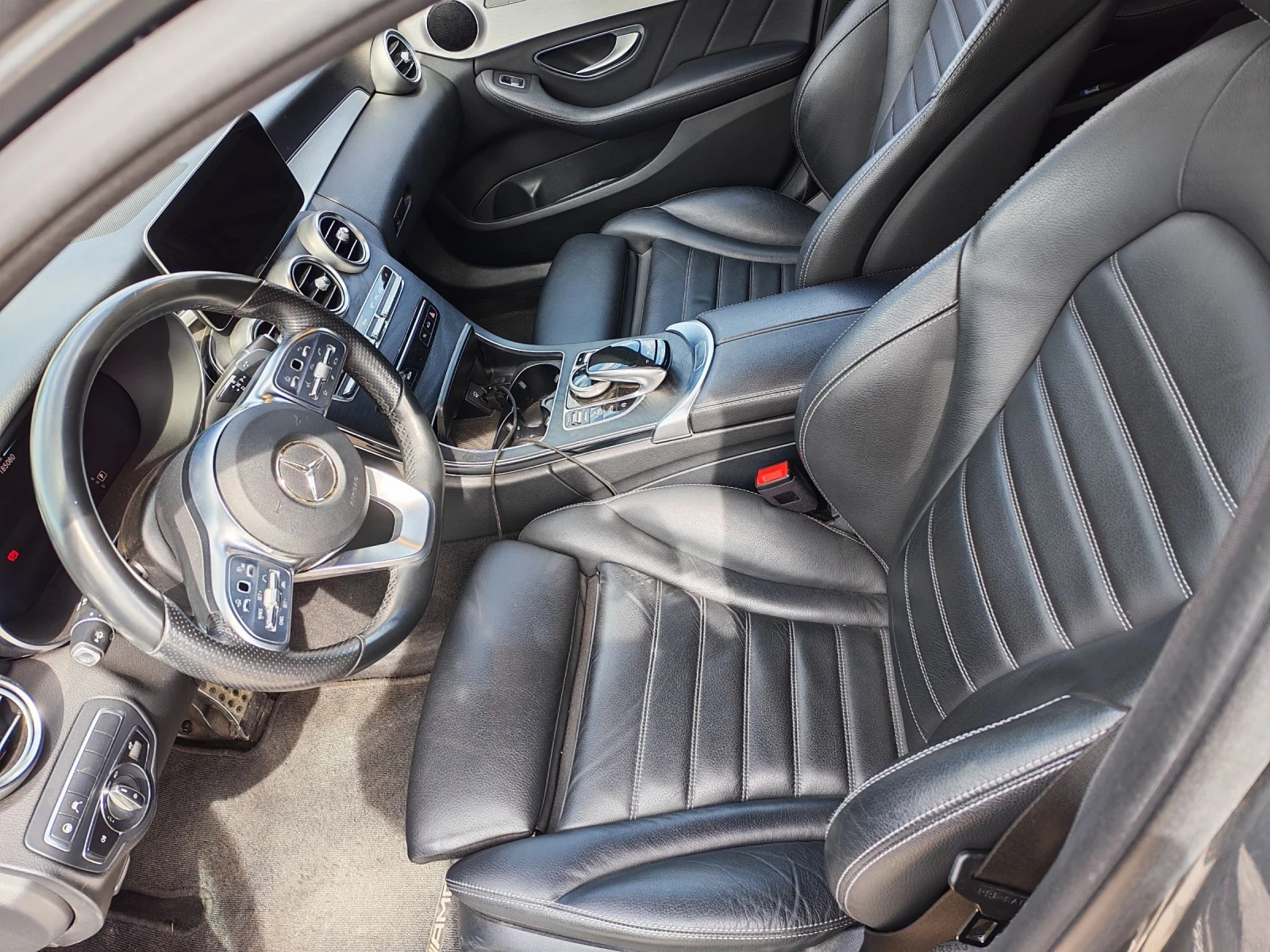 Mercedes-Benz C 220, снимка 11 - Автомобили и джипове - 54411745
