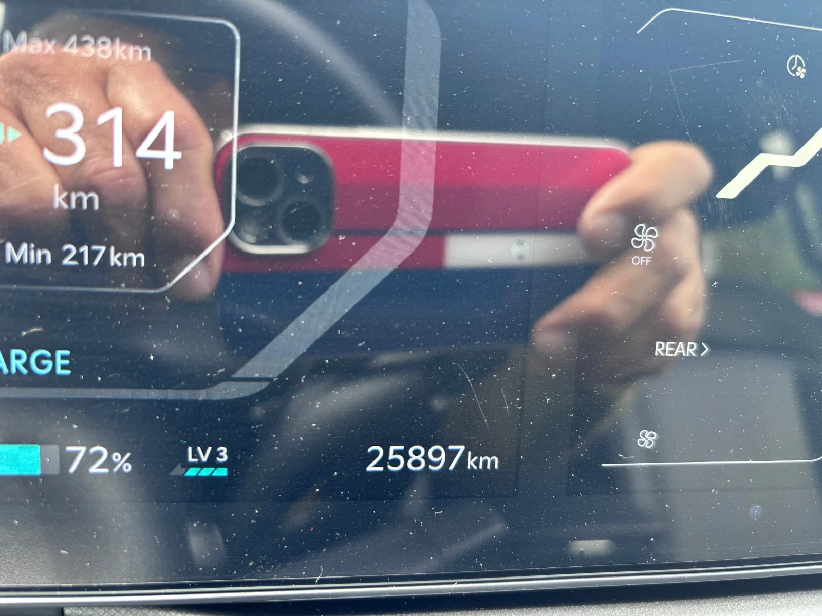 Kia EV9, снимка 11 - Автомобили и джипове - 54487848