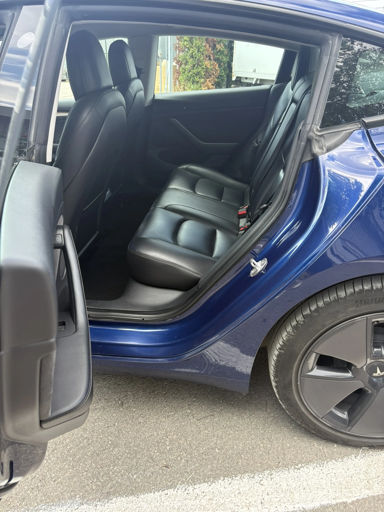 Tesla Model 3 LONG RANGE DUAL MOTOR, снимка 8 - Автомобили и джипове - 54737880