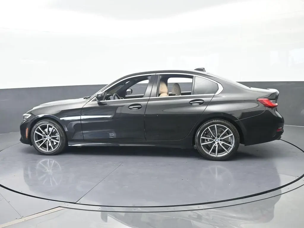 BMW 330 i, снимка 7 - Автомобили и джипове - 54810818