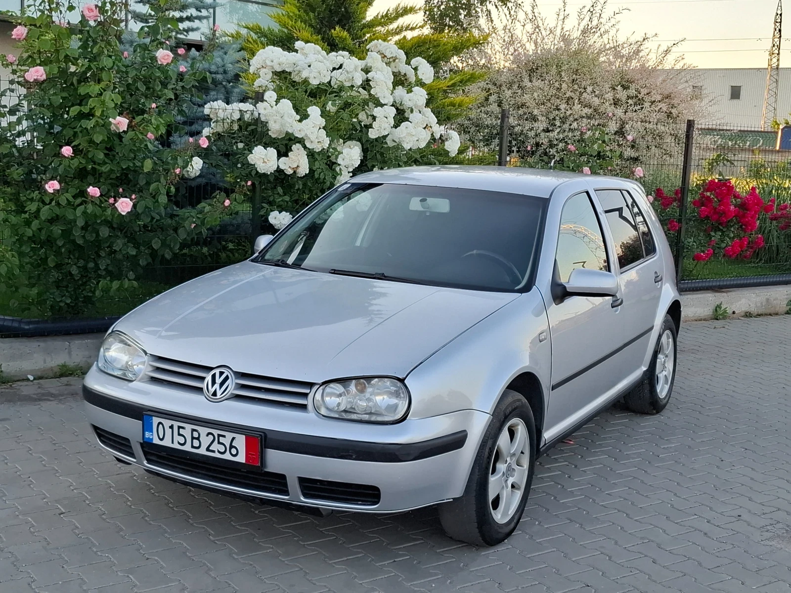 VW Golf 1.9TDI* (90кс)* FACELIFT* * КЛИМАТРОНИК* НОВ ВНОС*