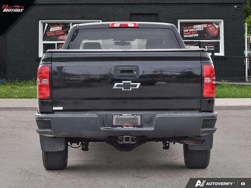 Chevrolet Silverado * 4x4 Double Cab Work Truck | LOW KMS | NO ACCIDEN, снимка 5 - Автомобили и джипове - 54903205