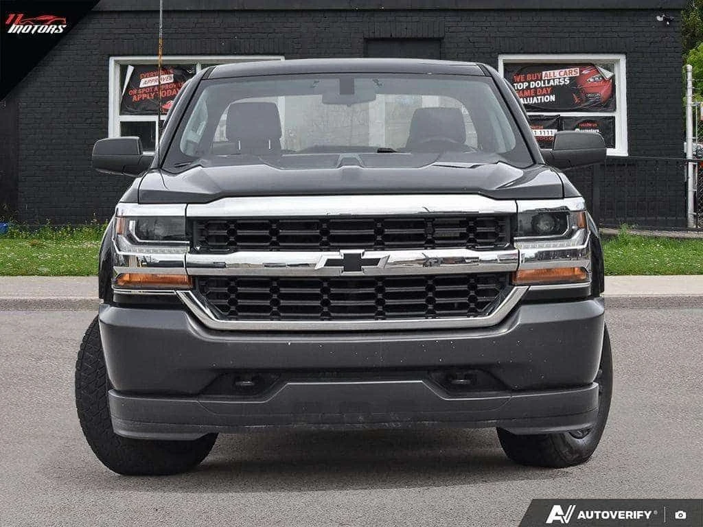 Chevrolet Silverado * 4x4 Double Cab Work Truck | LOW KMS | NO ACCIDEN, снимка 2 - Автомобили и джипове - 54903205