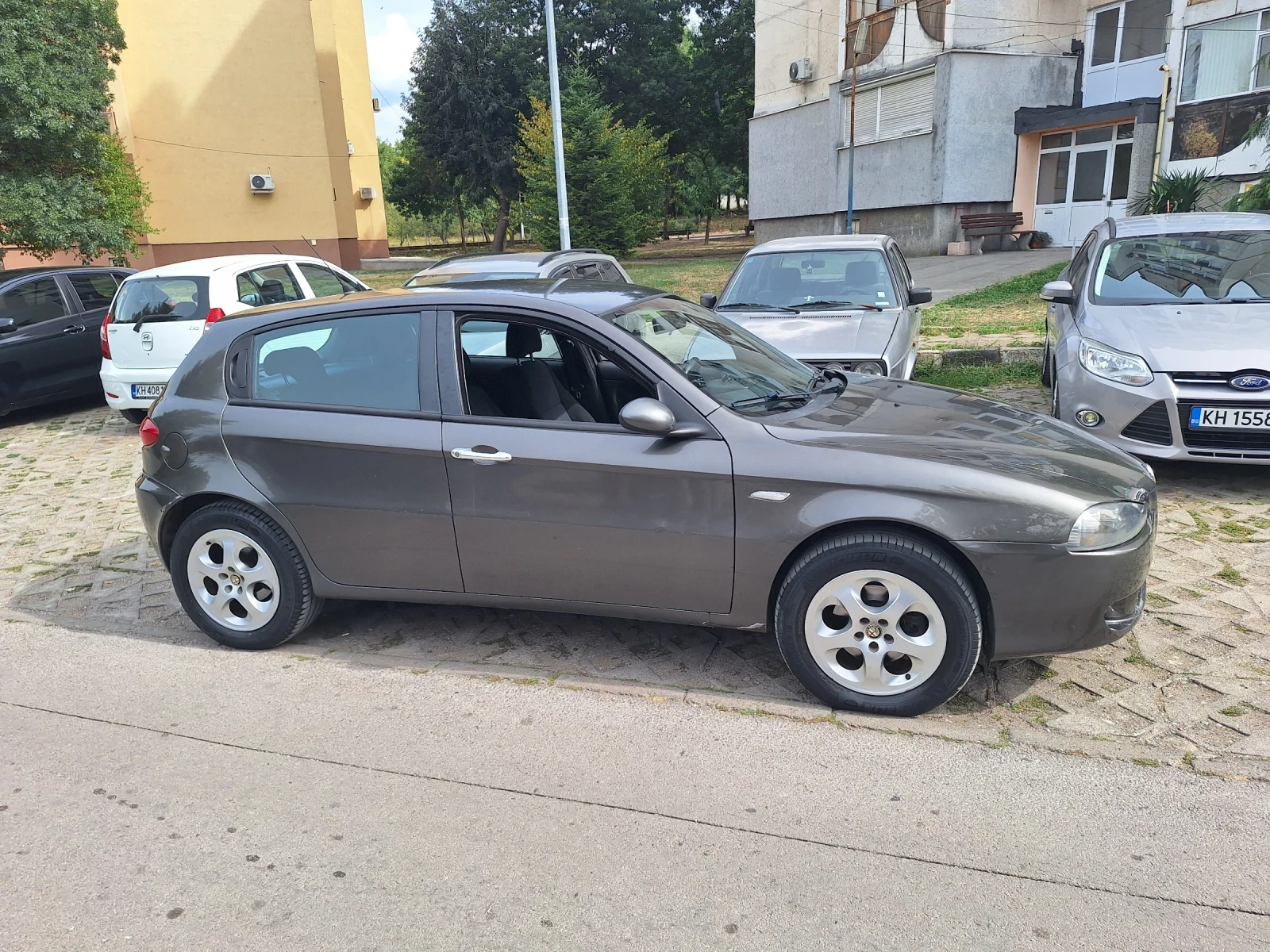 Alfa Romeo 147, снимка 7 - Автомобили и джипове - 54998499