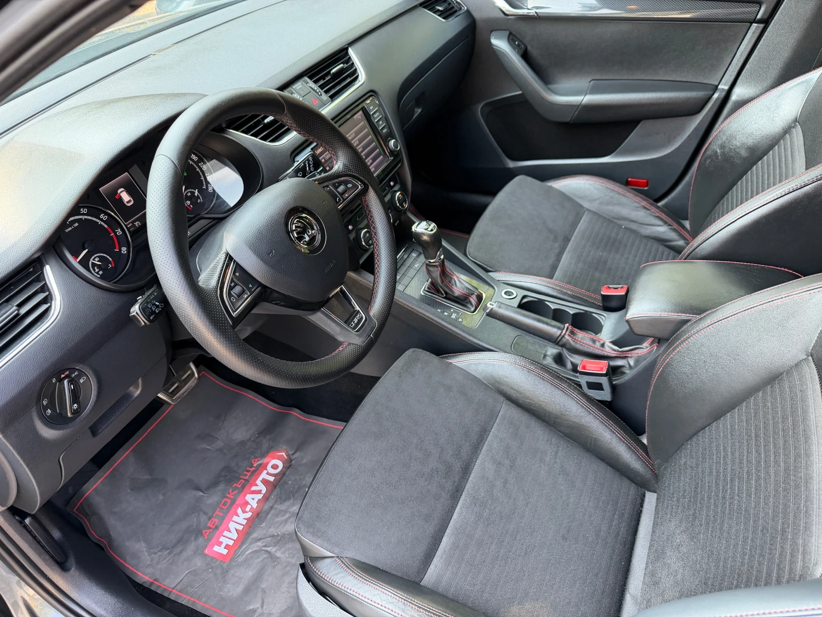 Skoda Octavia vRS DSG 220hp | Mobile.bg � ����������� 8