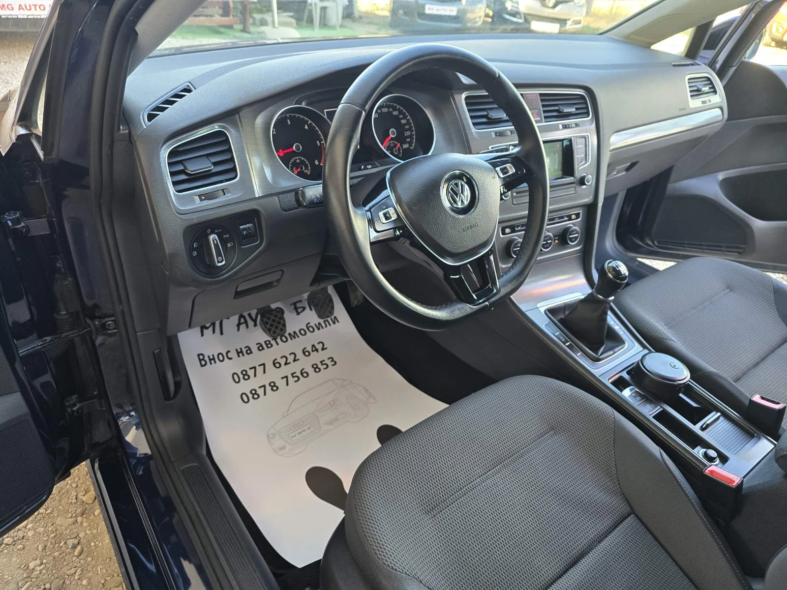 VW Golf 1.6TDI, снимка 9 - Автомобили и джипове - 55954162