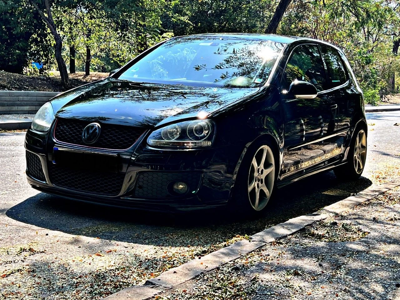 VW Golf GTI 2.0T
