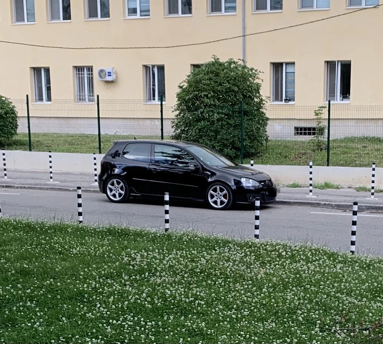 VW Golf GTI 2.0T | Mobile.bg � ����������� 9