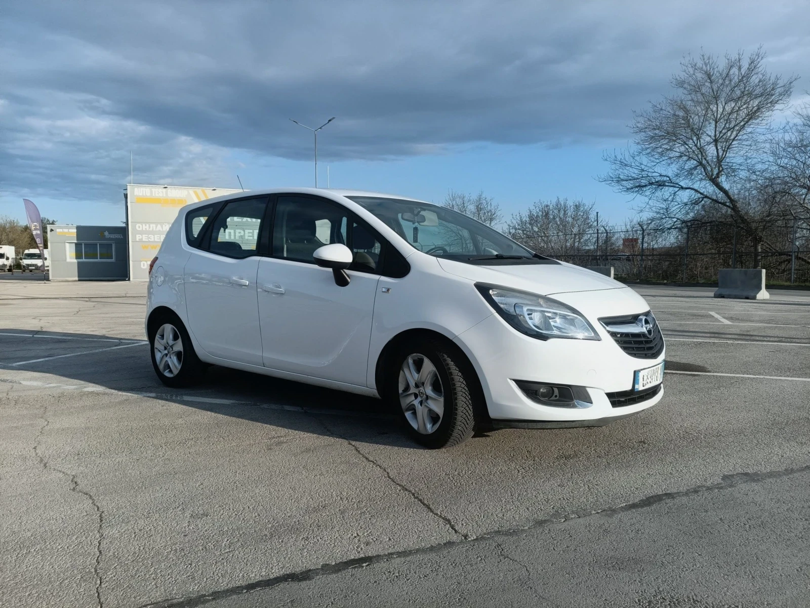 Opel Meriva 1.4 turbo EcoFlex facelift, снимка 2 - Автомобили и джипове - 56333559