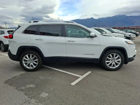 Jeep Cherokee LIMITED 3.2 274hp - 24900 лв. / 12731.17 € - 92941756 7