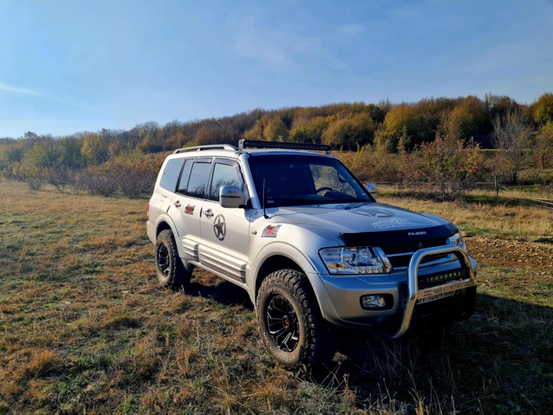 Mitsubishi Pajero 3.5GDI, снимка 9 - Автомобили и джипове - 47765511