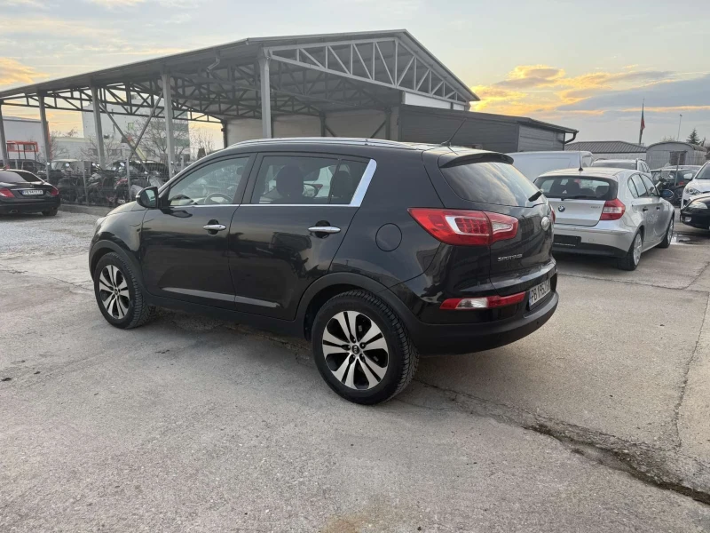 Kia Sportage 1.7d, снимка 5 - Автомобили и джипове - 48042188