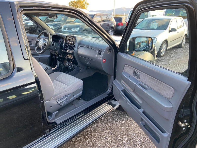 Nissan Navara 2.4 ГАЗ ГЪРЦИЯ ТОП ТОП ТОП, снимка 12 - Автомобили и джипове - 52204333