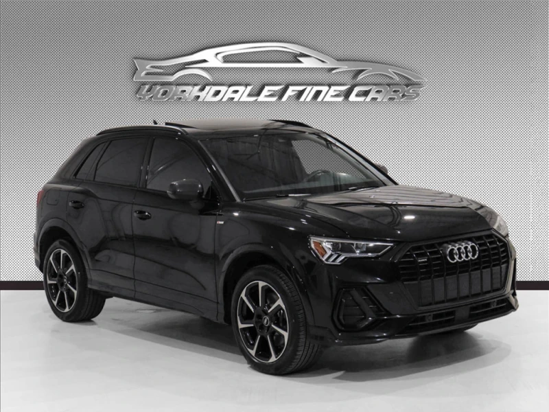 Audi Q3 45 TFSI Quattro / BLACK OPTICS / DIGITAL / PANO