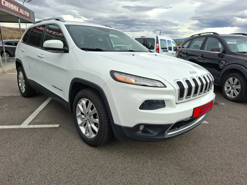 Jeep Cherokee LIMITED 3.2 274hp, снимка 8 - Автомобили и джипове - 52551339