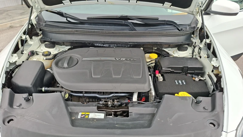 Jeep Cherokee LIMITED 3.2 274hp, снимка 16 - Автомобили и джипове - 52551339