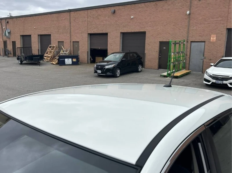 Nissan Qashqai * AWD * CARFAX * БЕЗ ПЪРВОНАЧАЛНА ВНОСКА, снимка 17 - Автомобили и джипове - 53243795