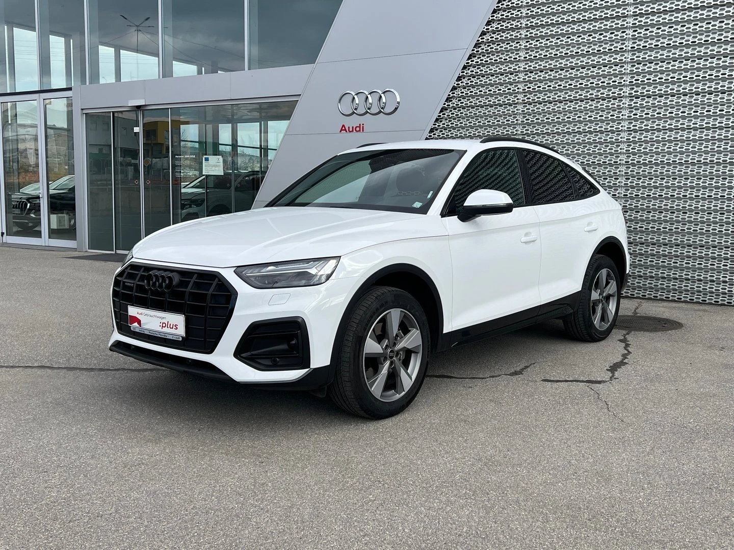 Audi Q5 Advanced40 TDI quattro - изображение 6