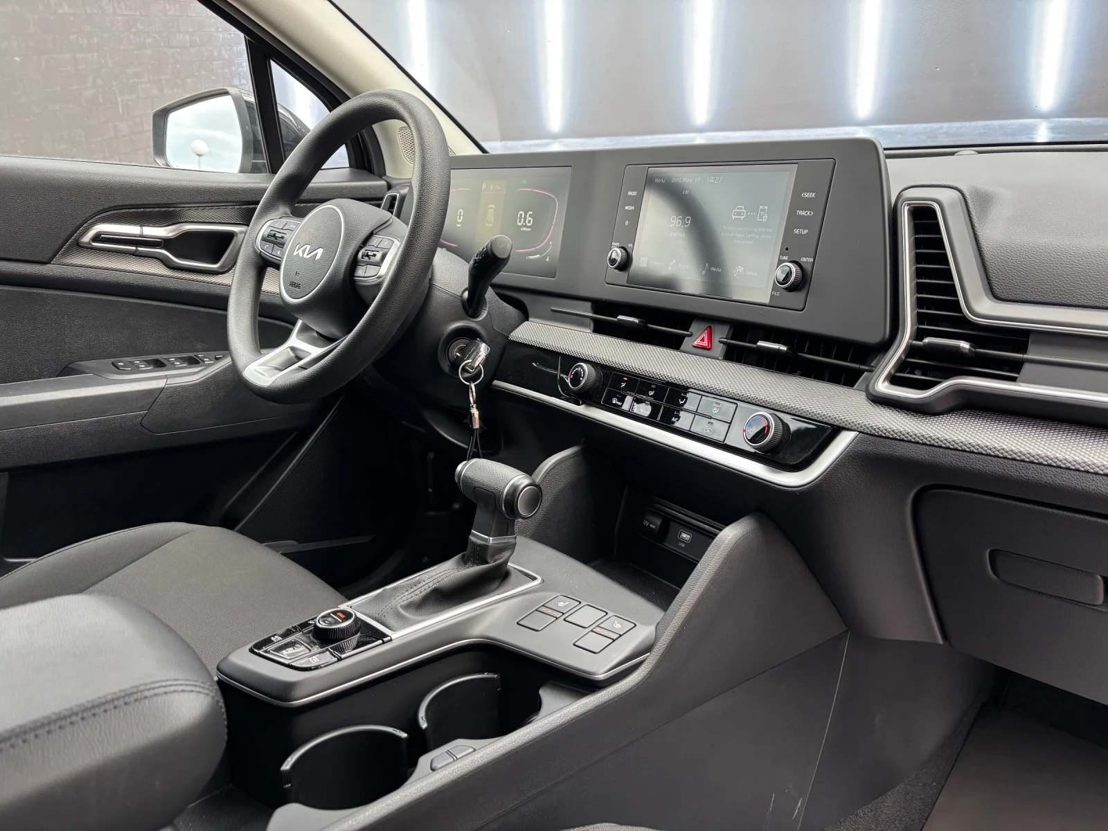Kia Sportage LX 4  - изображение 10