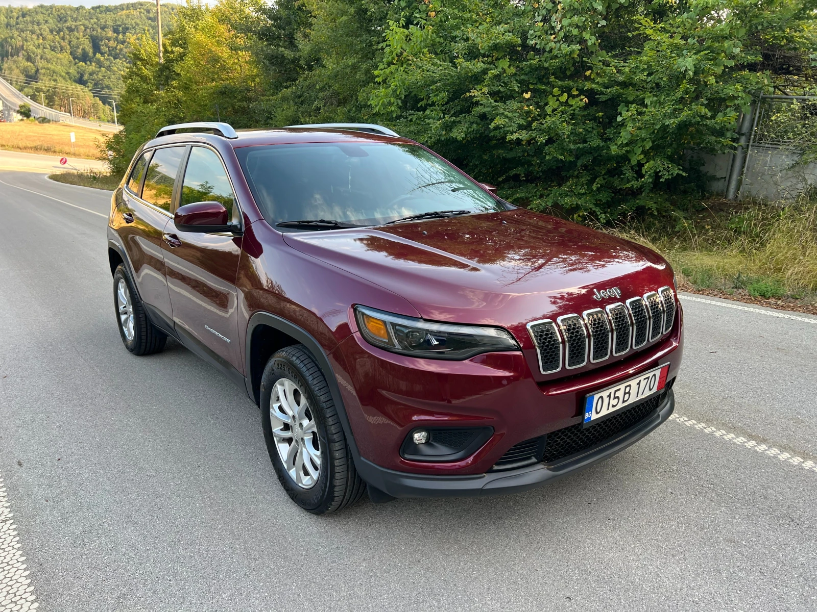 Jeep Cherokee 2.4 4x4 LATITUDE - изображение 3