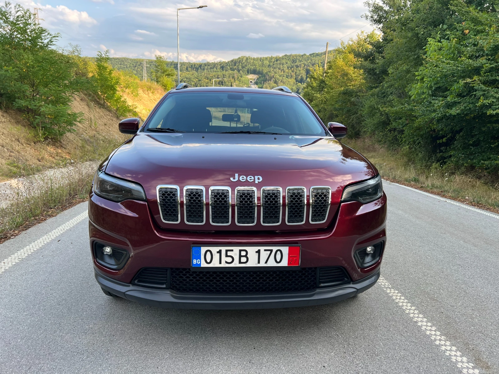 Jeep Cherokee 2.4 4x4 LATITUDE - изображение 2