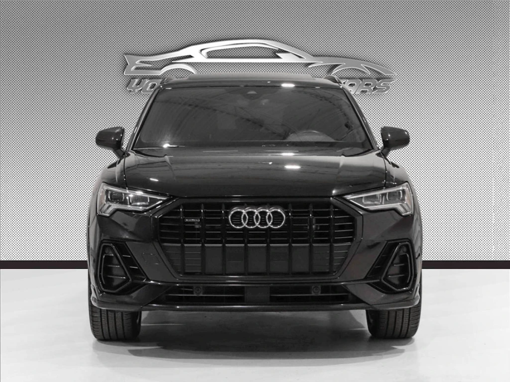 Audi Q3 45 TFSI Quattro / BLACK OPTICS / DIGITAL / PANO - изображение 2