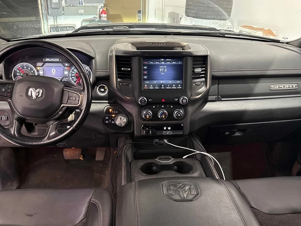 Dodge RAM 1500 2021 SPORT 5.7 *   *  | Mobile.bg   9