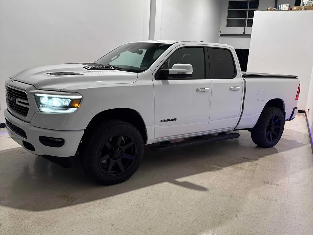 Dodge RAM 1500 2021 SPORT 5.7 *   *  | Mobile.bg   3
