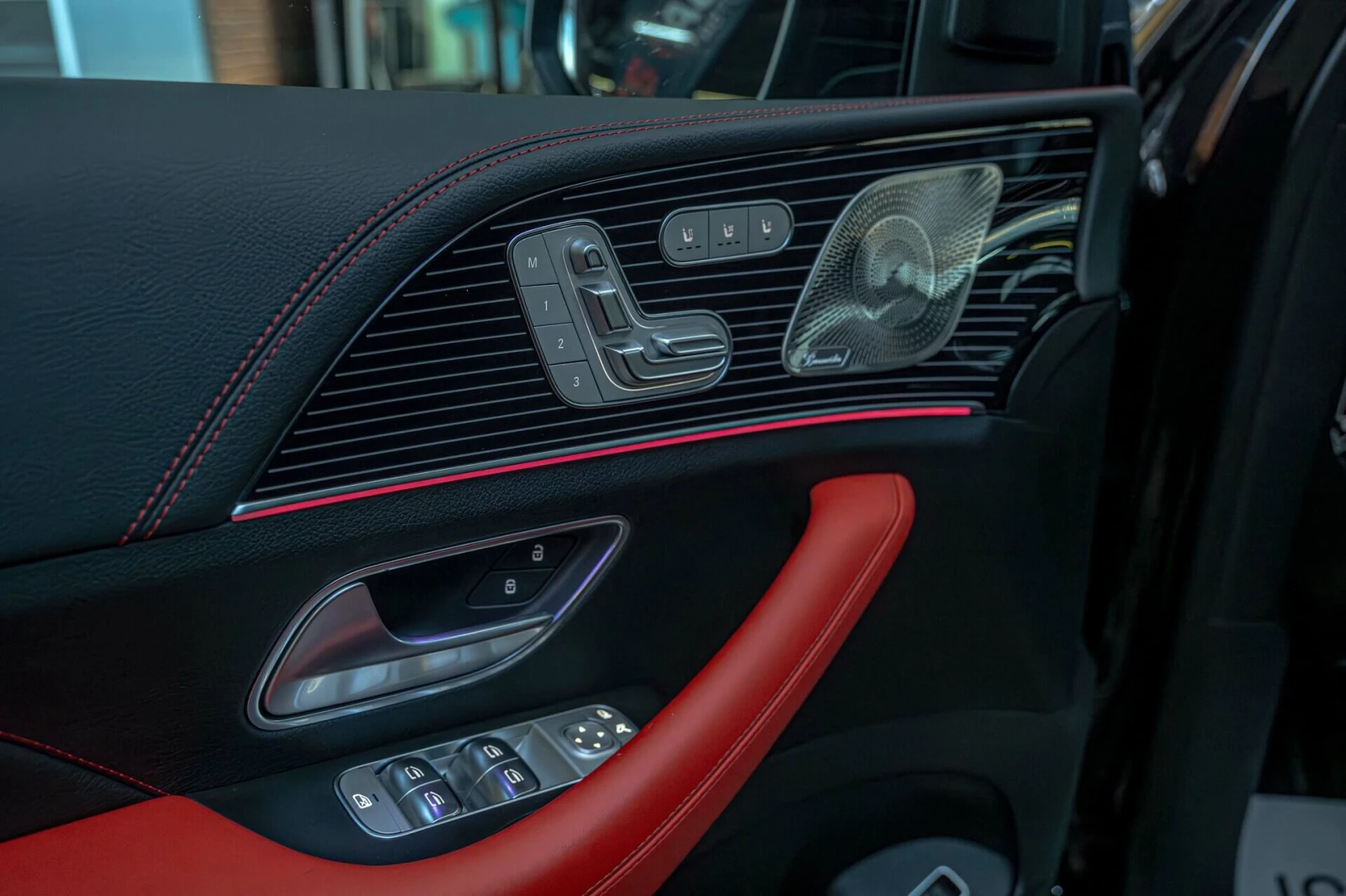 Mercedes-Benz GLE 53 4MATIC AMG/Coupe/Burm/Обдухване/Камера360/Exclusive/HuD - изображение 8