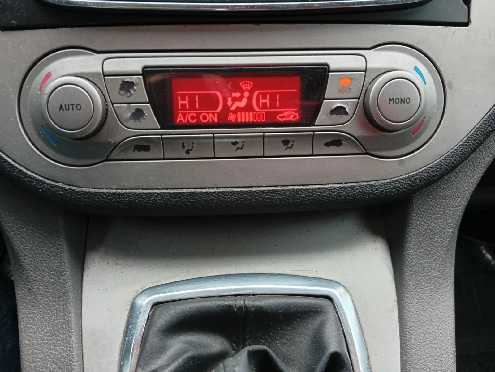 Ford Kuga, снимка 12 - Автомобили и джипове - 53905850