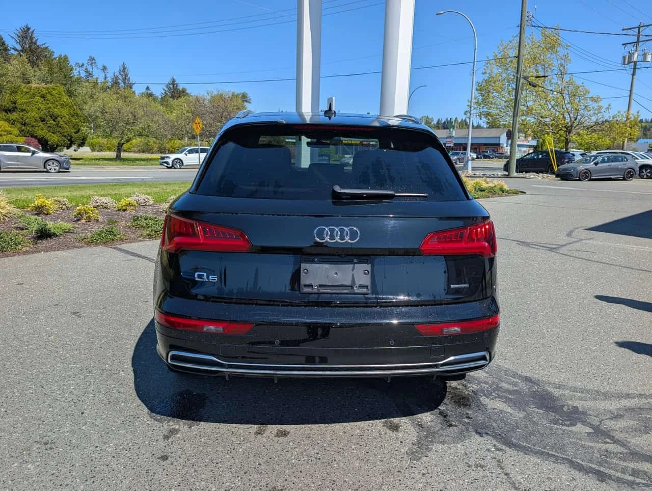 Audi Q5 * Progressiv * PANO* KEYLESS* ПОДГРЕВ* , снимка 4 - Автомобили и джипове - 54399939