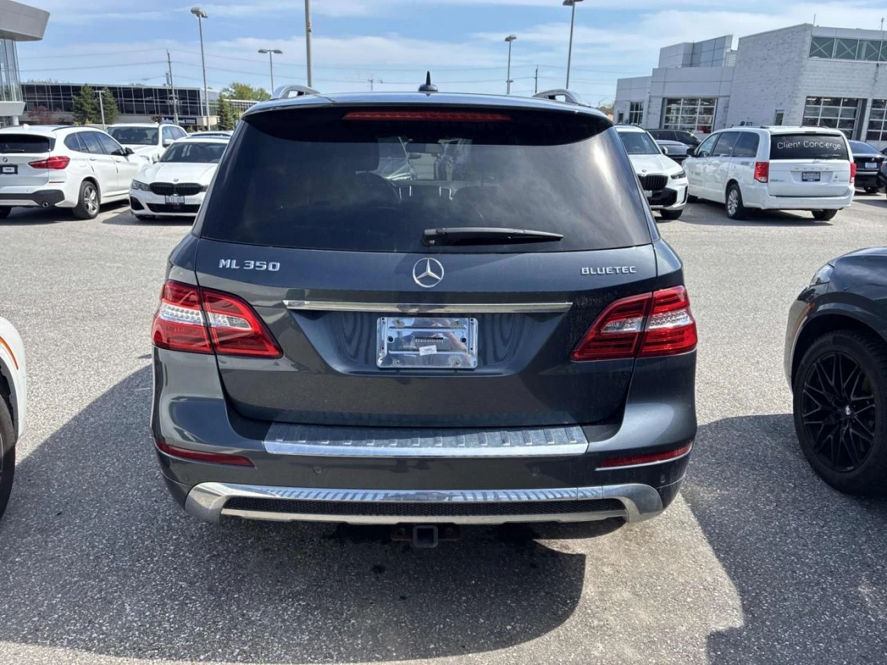 Mercedes-Benz ML 350 AMG Line | Distronic | Massage | AIRMATIC| Обдух| , снимка 3 - Автомобили и джипове - 54699481