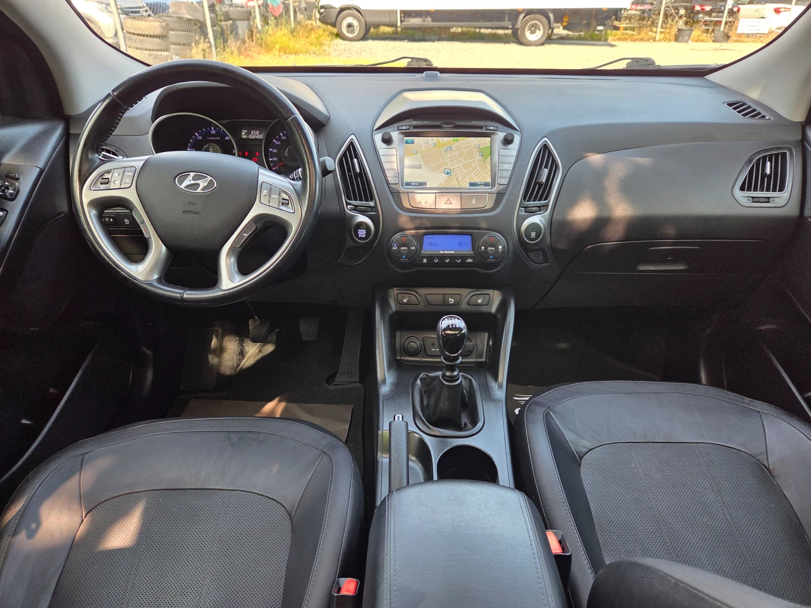 Hyundai IX35 1.7CRDI-PREMIUM-LIMITED, снимка 15 - Автомобили и джипове - 54766158