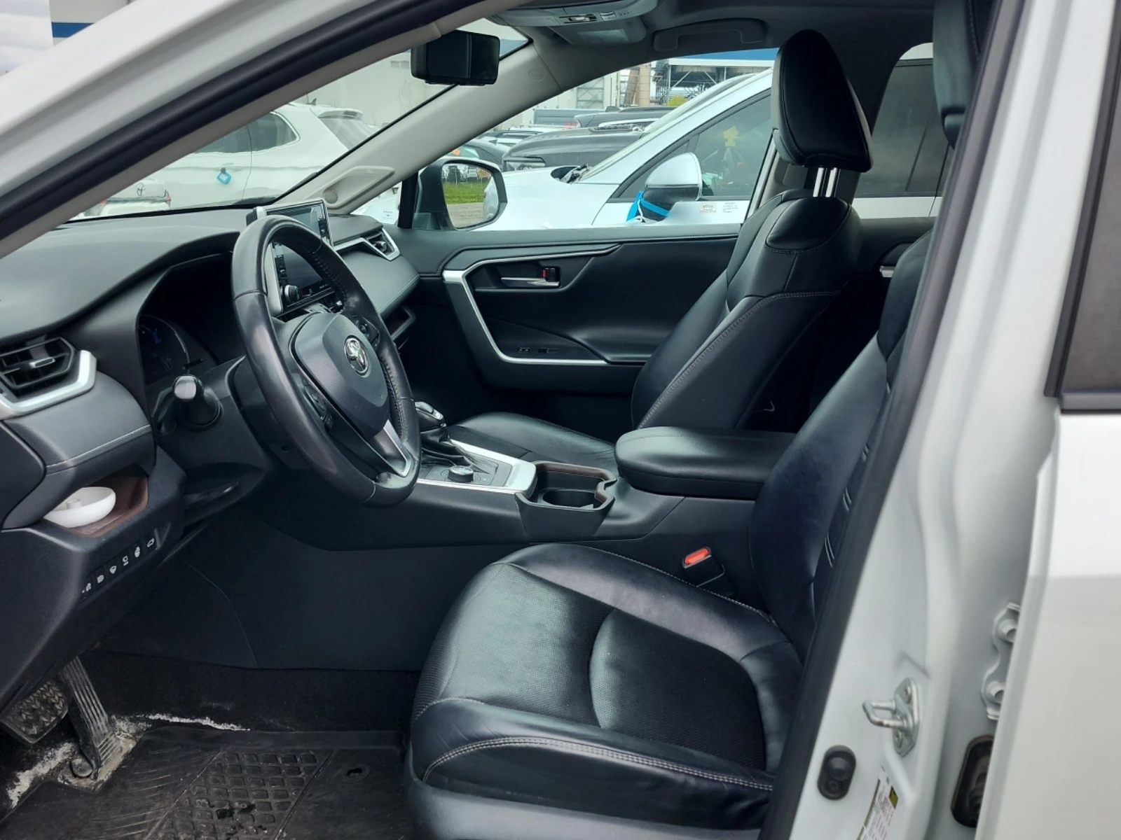 Toyota Rav4 HYBRID LIMITED * * CARFAX * * ���� ������ * *  | Mobile.bg � ����������� 7