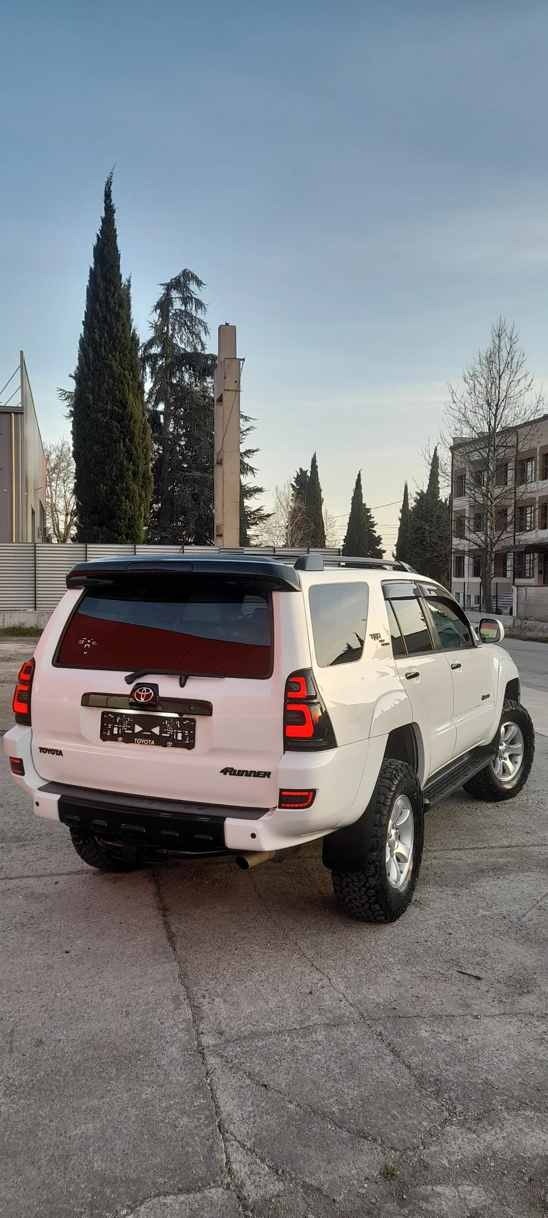 Toyota 4runner, снимка 3 - Автомобили и джипове - 55225960