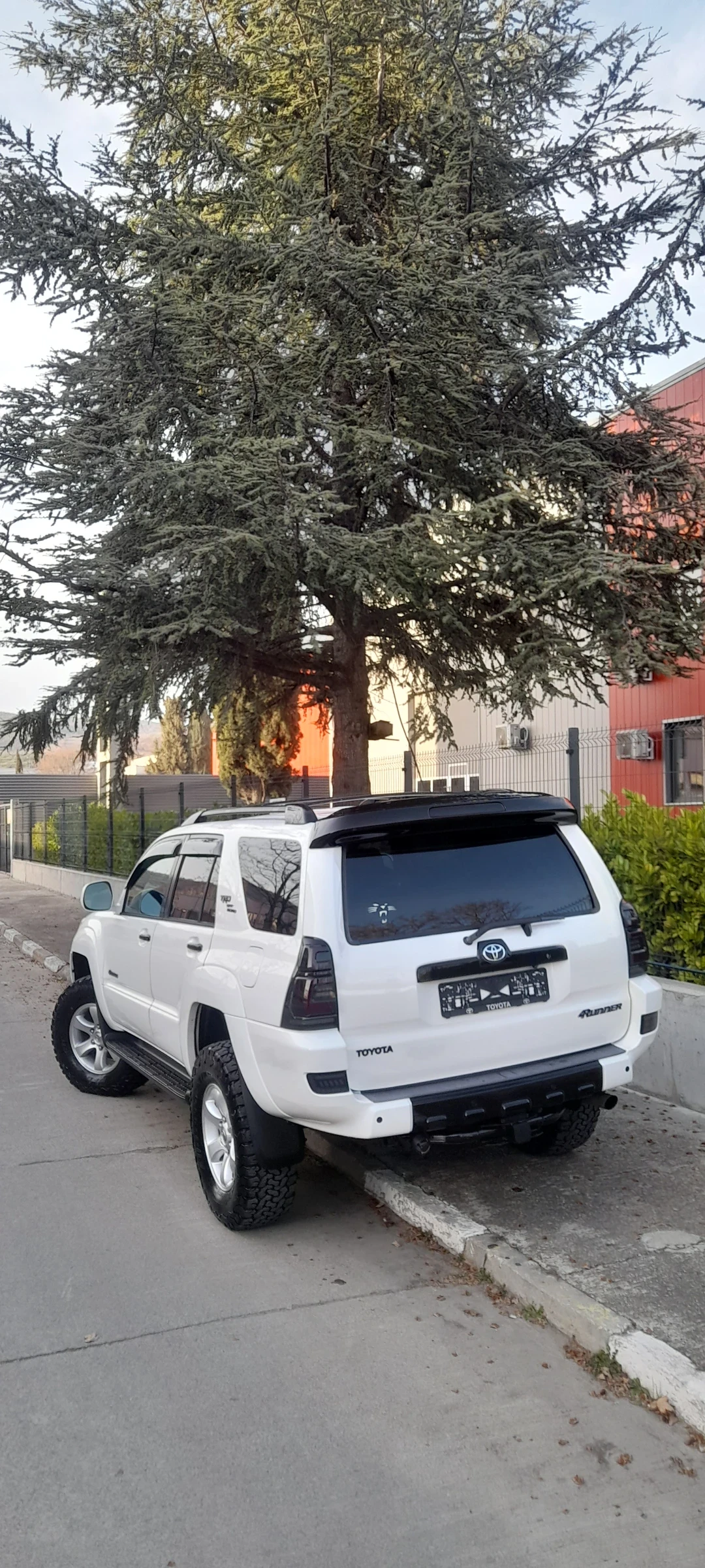Toyota 4runner, снимка 5 - Автомобили и джипове - 55225960