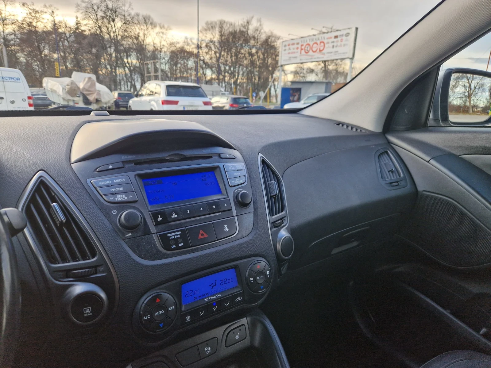 Hyundai IX35 1.7 CRDI- Facelift- Xpossible, снимка 11 - Автомобили и джипове - 56733616